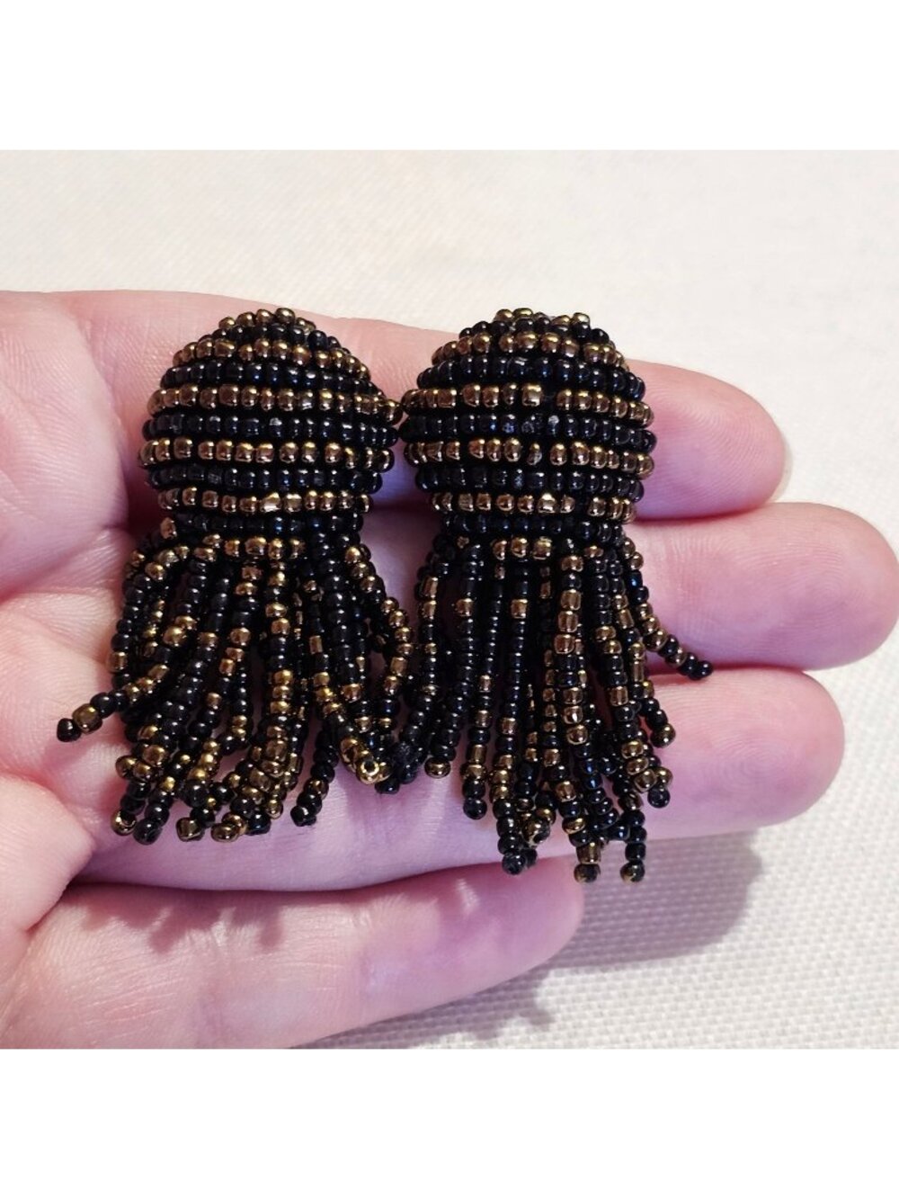 (645) Vintage Handmade Seed Bead Gold Black Jellyfish Tassel Clip-on Earrings